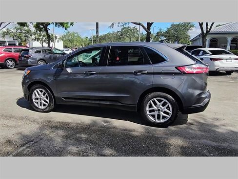 Used 2024 Ford Edge SEL image 26