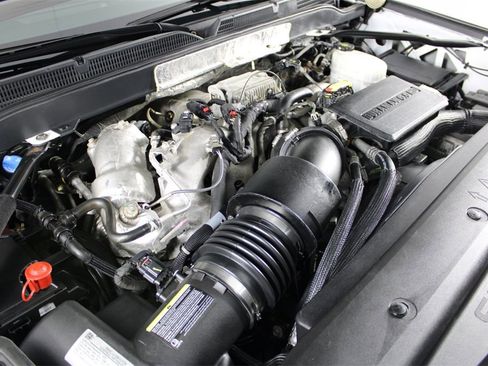 Used 2019 Chevrolet Silverado 3500 LTZ w/ Duramax Plus Package image 18