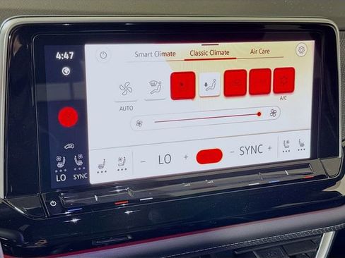 New 2026 Volkswagen Atlas Cross Sport SEL R-Line AWD/4WD image 10