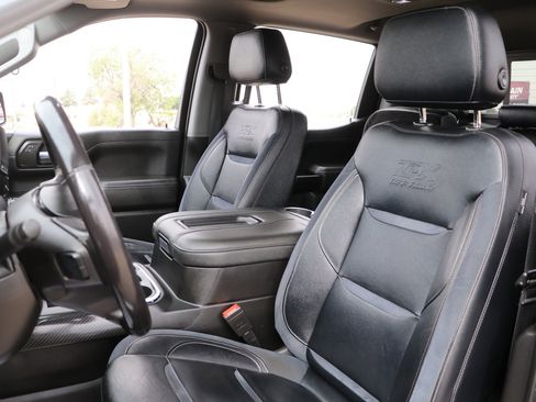 Used 2021 Chevrolet Silverado 1500 RST w/ Convenience Package II AWD/4WD image 14