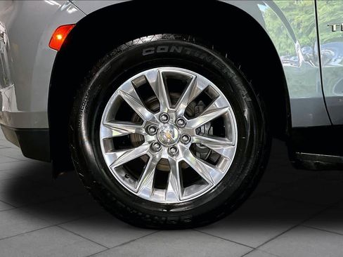 Used 2023 Chevrolet Tahoe Premier AWD/4WD image 10