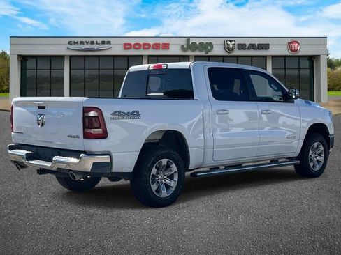 Used 2024 RAM 1500 Laramie AWD/4WD image 3