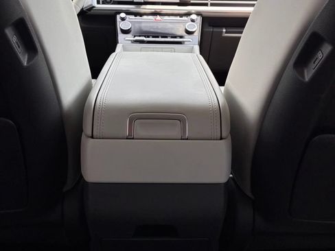 Used 2025 Hyundai Santa Fe SEL AWD/4WD image 19