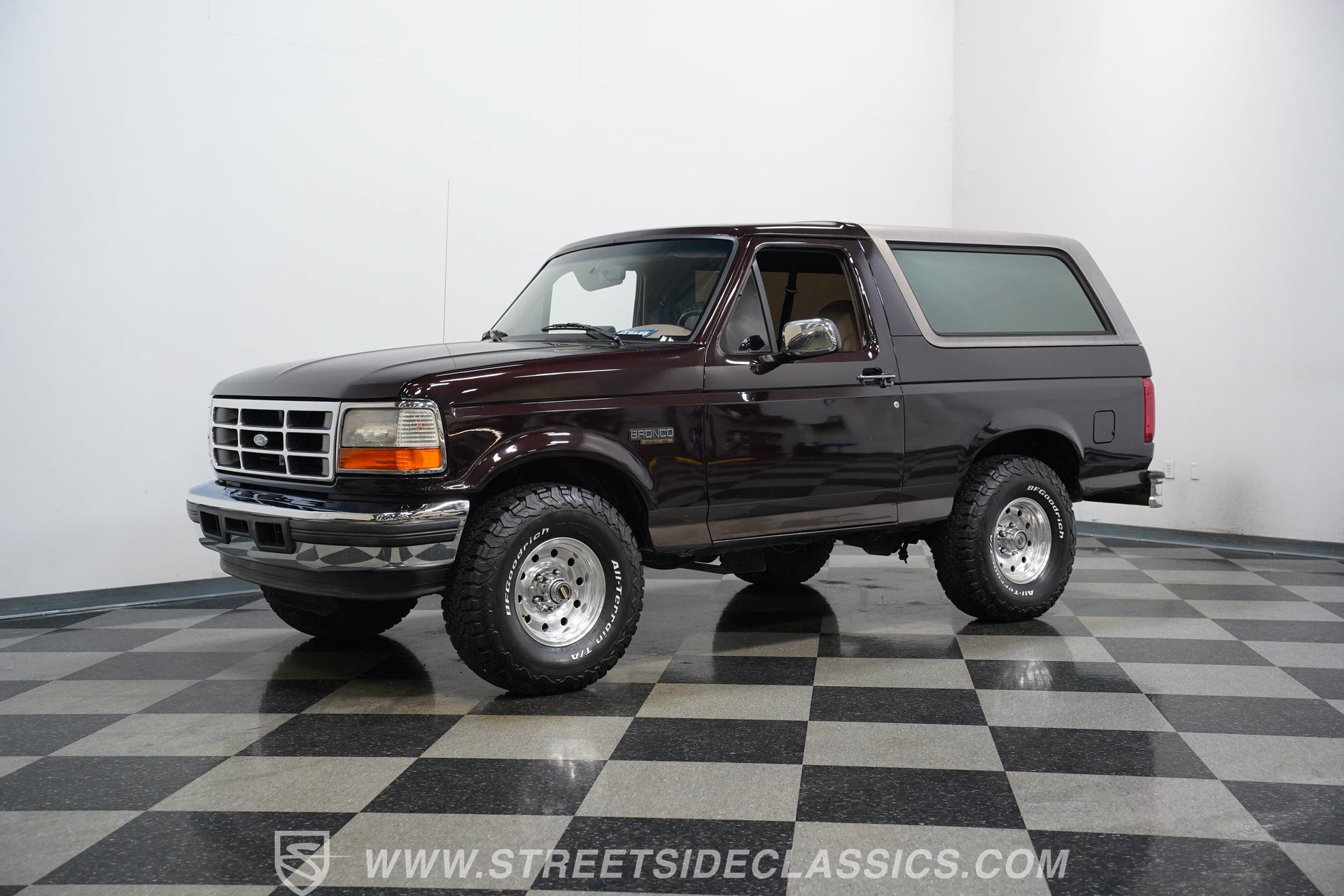 Used 1996 Ford Bronco Eddie Bauer AWD/4WD image 7