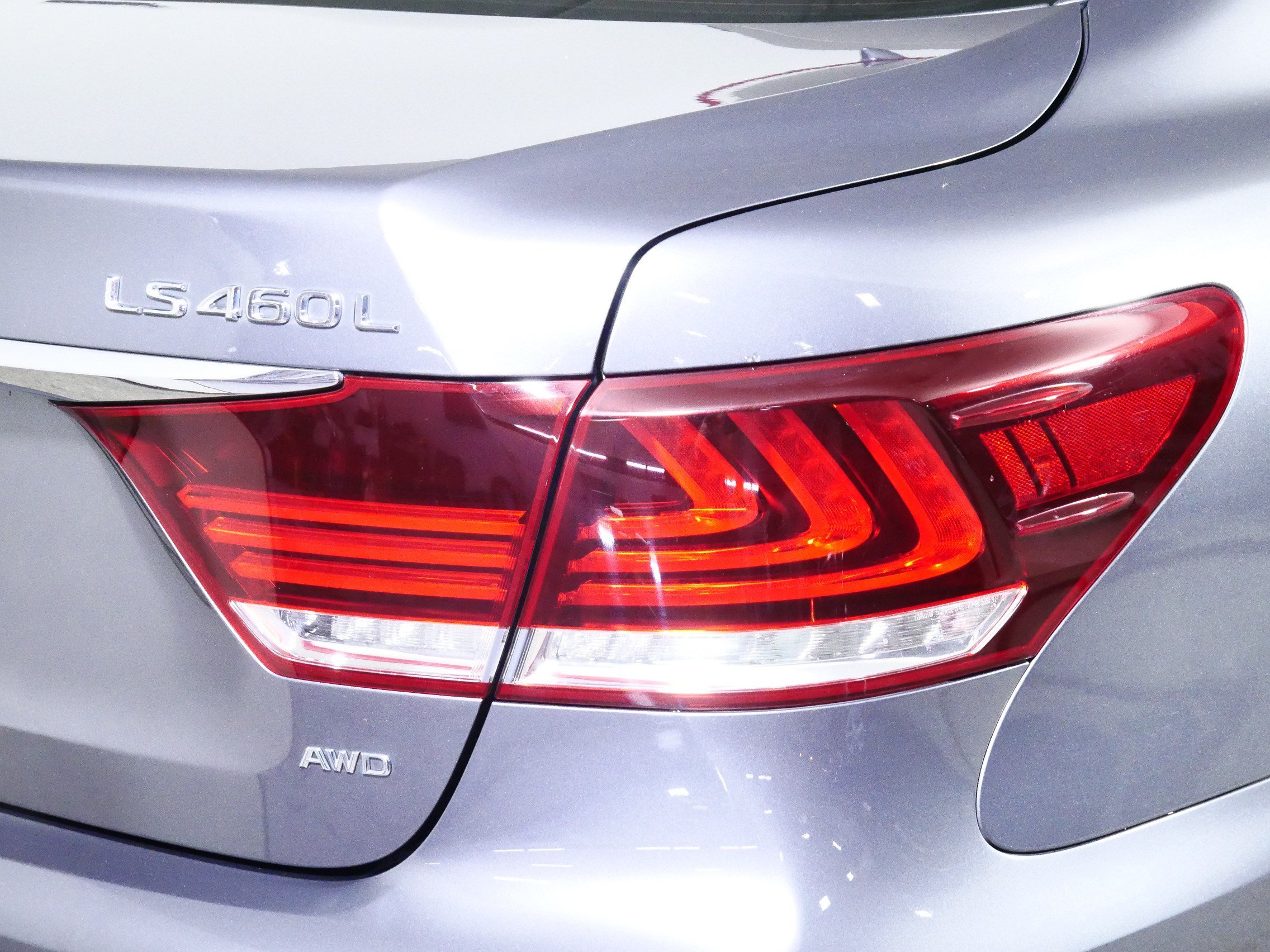 Used 2013 Lexus LS 460 L AWD/4WD image 17