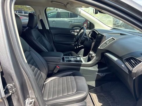 Used 2021 Ford Edge SEL w/ Convenience Package AWD/4WD image 7