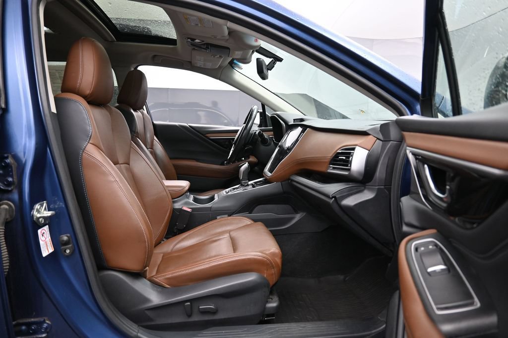 Used 2020 Subaru Outback Touring XT AWD/4WD image 27