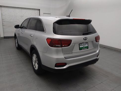 Used 2019 Kia Sorento L FWD image 5