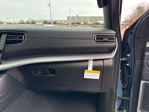 New 2026 Jeep Grand Wagoneer 4WD image 34