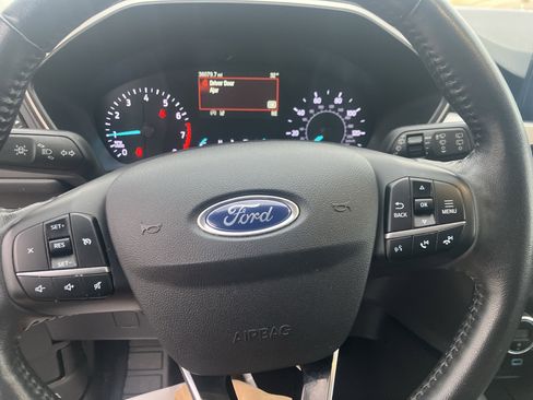Used 2021 Ford Escape SE w/ Convenience Package image 23