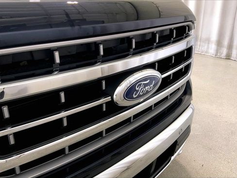 Used 2023 Ford F150 Lariat w/ Equipment Group 502A High AWD/4WD image 30