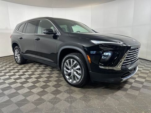 New 2025 Buick Enclave Preferred w/ Power Package image 2