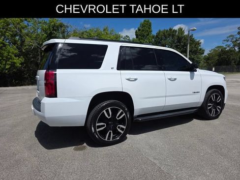 Used 2018 Chevrolet Tahoe LT w/ Luxury Package RWD image 3
