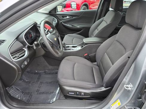 Used 2023 Chevrolet Malibu LT FWD image 18