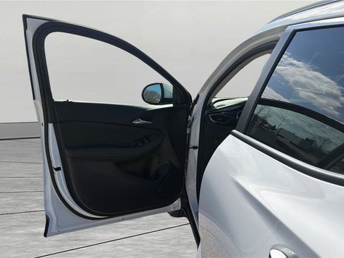 Used 2023 Buick Encore GX Select image 14