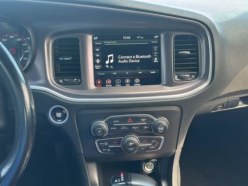 Used 2022 Dodge Charger R/T w/ Blacktop Package RWD image 8