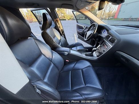 Used 2006 Volvo V70 R image 13
