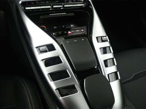 New 2026 Mercedes-Benz AMG GT 43 image 7