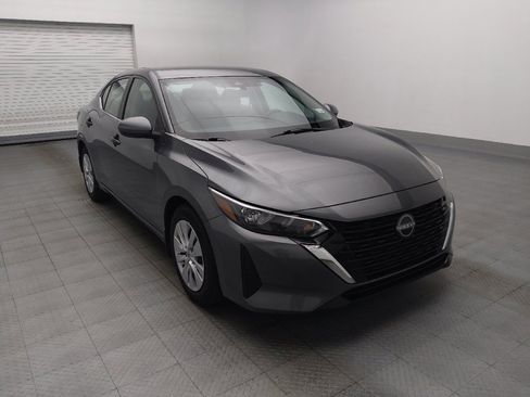 Used 2025 Nissan Sentra S FWD image 13