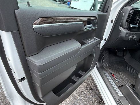 New 2026 Chevrolet Silverado 1500 RST AWD/4WD image 13