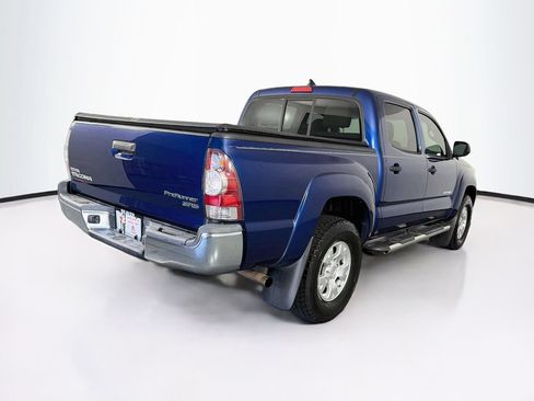 Used 2015 Toyota Tacoma PreRunner w/ SR5 Package RWD image 10
