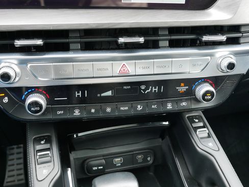 Certified 2023 Kia Telluride SX Prestige X-Line image 23