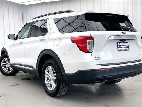 Used 2022 Ford Explorer XLT AWD/4WD image 11