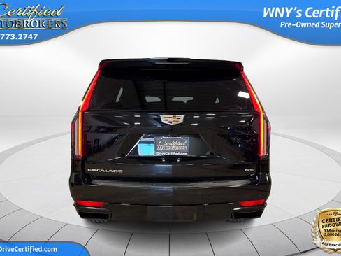 Used 2024 Cadillac Escalade Sport image 8