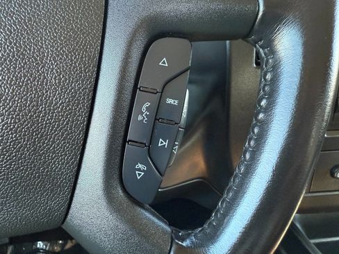 Used 2023 Chevrolet Express 3500 LS image 31