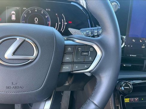 Used 2022 Lexus NX 250 FWD w/ Premium Package image 29