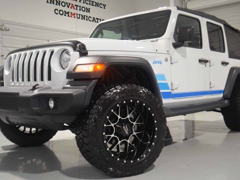 Used 2020 Jeep Wrangler Unlimited Sport S image 1