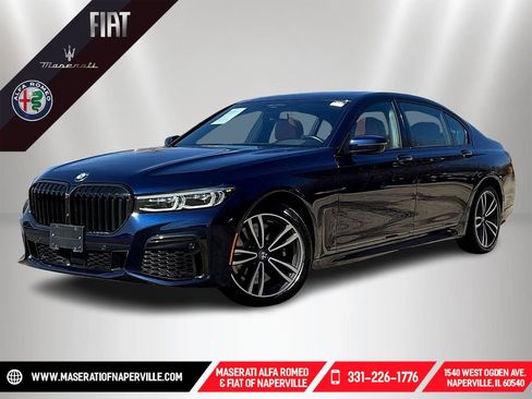Used 2022 BMW 750i xDrive w/ Luxury Rear Seating Package AWD/4WD image 1