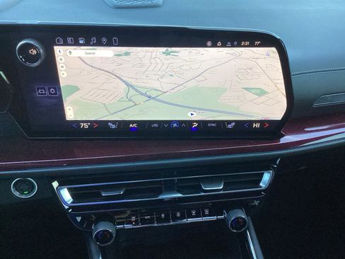 New 2026 Chevrolet Traverse Z71 w/ Enhanced Driving Package image 14