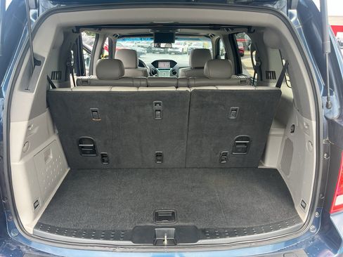 Used 2011 Honda Pilot Touring image 38
