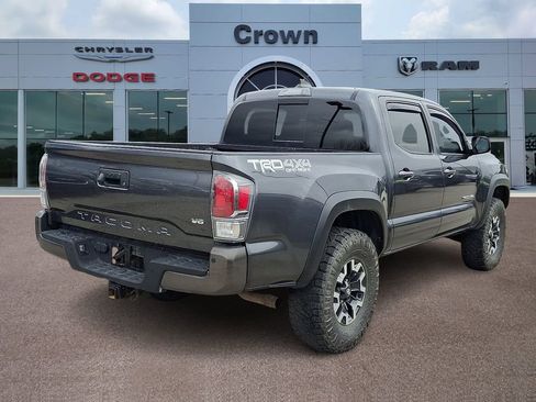 Used 2022 Toyota Tacoma TRD Off-Road w/ Technology Package image 6
