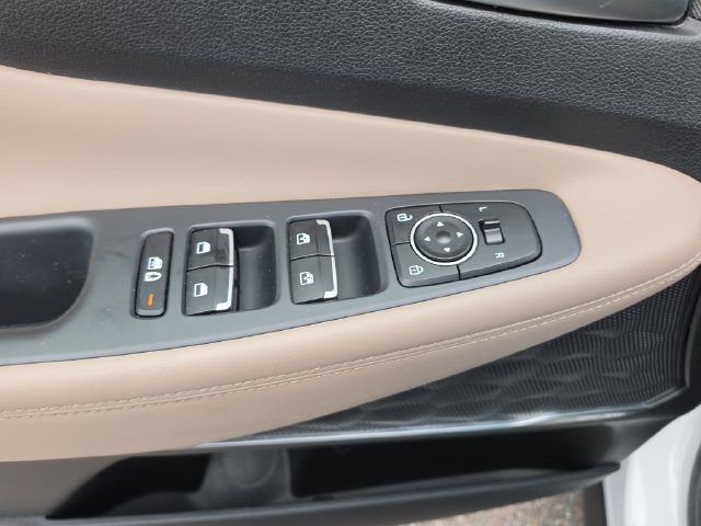 Used 2023 Hyundai Santa Fe SEL w/ Premium Package AWD/4WD image 19