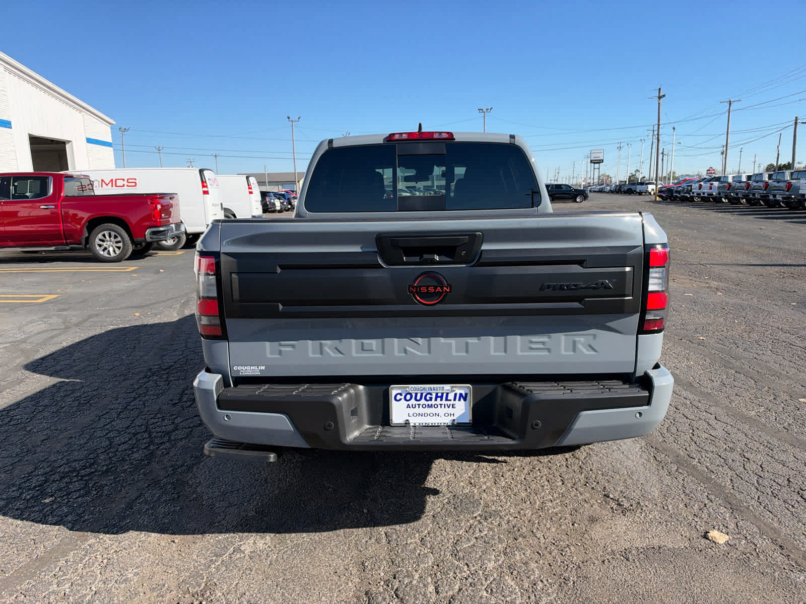 Used 2025 Nissan Frontier PRO-4X w/ Interior Protection Package AWD/4WD image 4