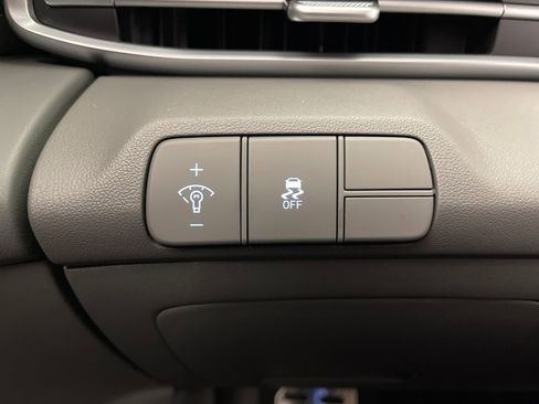 New 2026 Hyundai Elantra Sport image 30