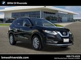 Used 2019 Nissan Rogue SV image 1