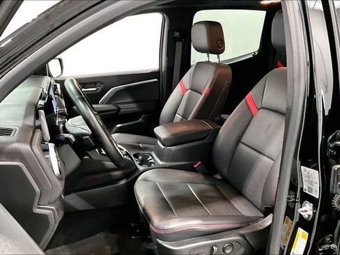Used 2023 Chevrolet Colorado Z71 w/ Z71 Convenience Package 2 AWD/4WD image 23