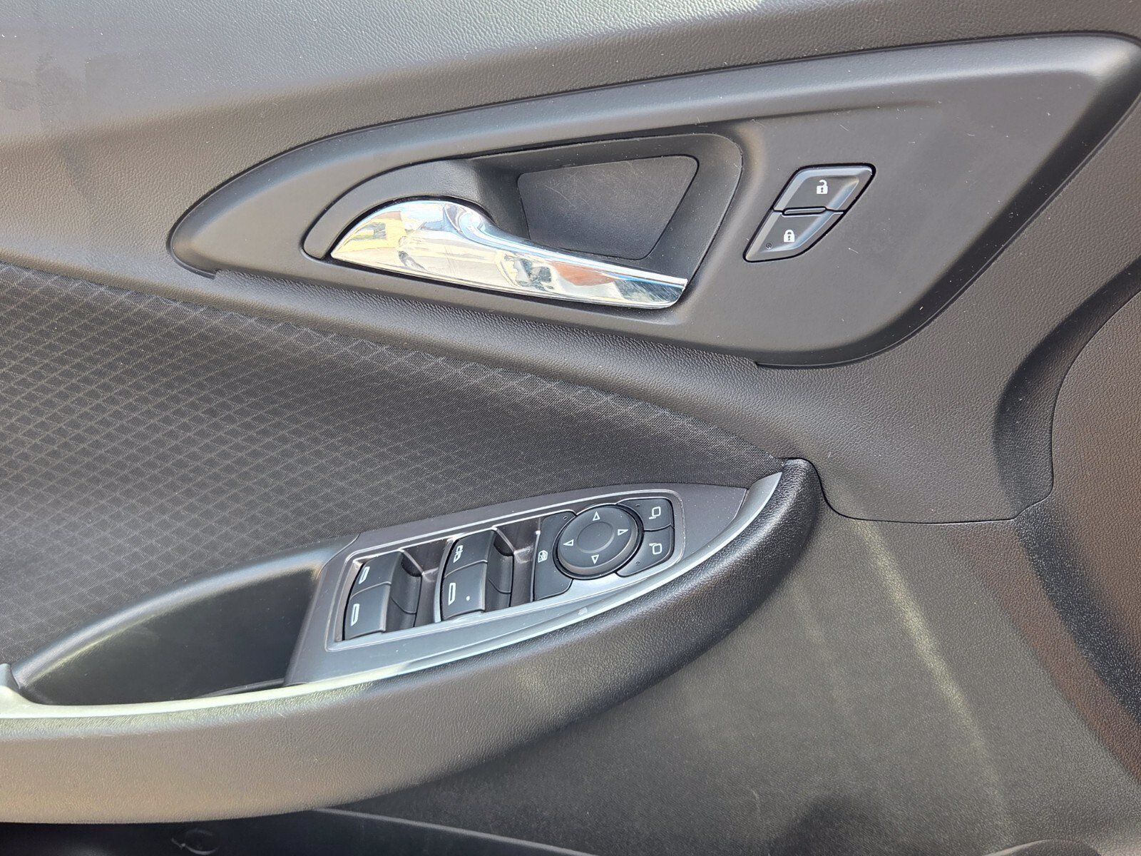 Used 2025 Chevrolet Malibu LT FWD image 29
