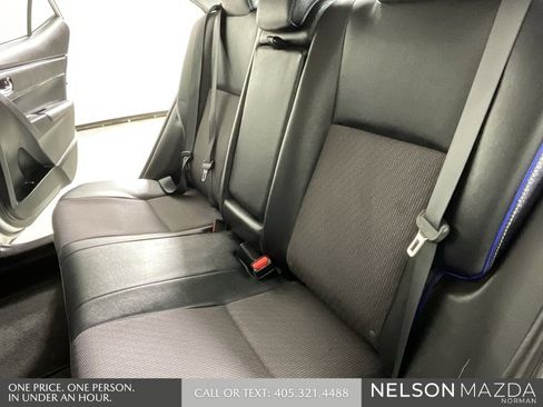 Used 2019 Toyota Corolla SE image 26