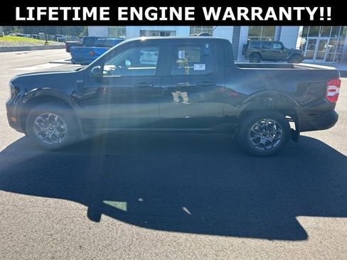 New 2025 Ford Maverick XLT w/ XLT Luxury Package FWD image 5