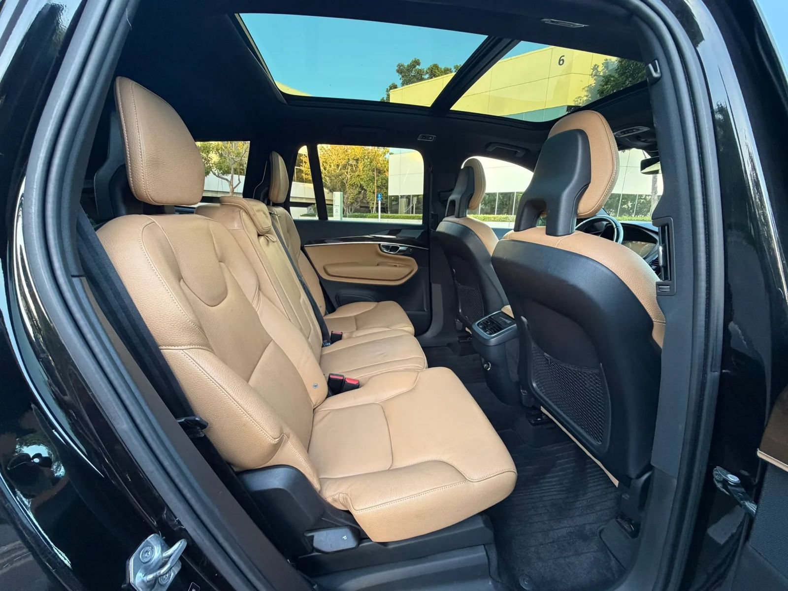 Used 2016 Volvo XC90 T6 Momentum AWD/4WD image 13