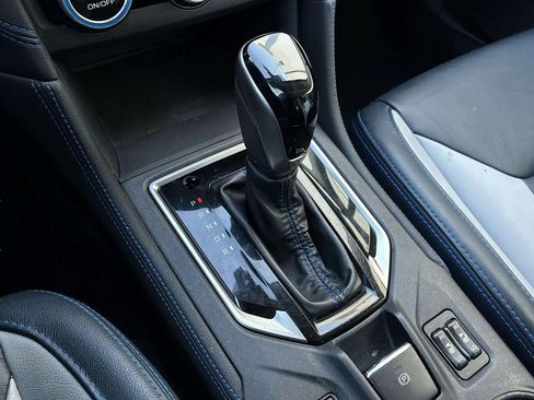 Used 2019 Subaru Crosstrek Hybrid AWD/4WD image 12