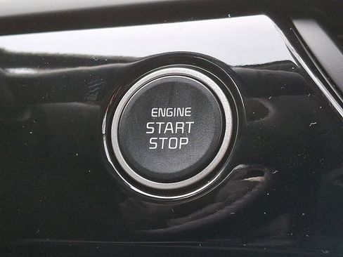 New 2026 Kia Seltos S AWD/4WD image 13