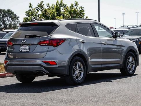 Used 2018 Hyundai Santa Fe Sport w/ 2.4L Value Package 02 FWD image 5