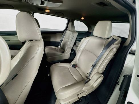 Used 2018 Honda Odyssey EX-L image 18