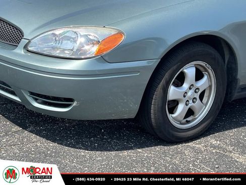 Used 2005 Ford Taurus SE FWD image 8