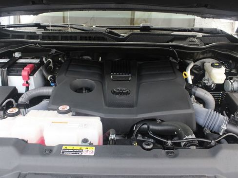Used 2023 Toyota Tundra SR5 AWD/4WD image 30